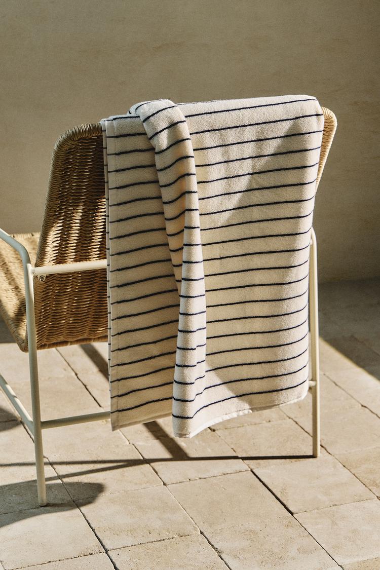 Homme Bath Towel – 70 x 140 cm | 600 GSM Ultra Soft Luxury