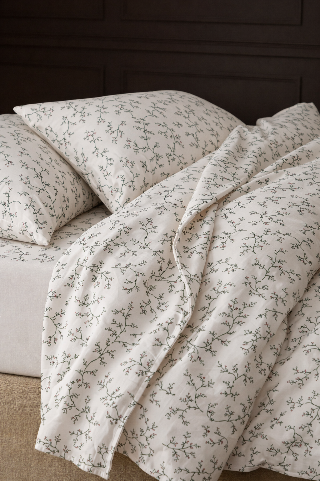500 TC Cotton Satin Ethereal Bedding Set