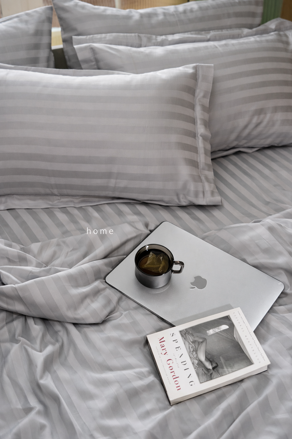 600 TC Cotton Satin Stripe Luxe Loom Collection Bedding Set